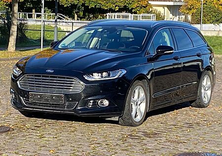 Ford Mondeo 2,0 TDCi 132kW ST-LineTurnier PowerSh...