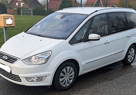 Ford Galaxy 2,0 TDCi 120kW DPF Titanium PowerShif...