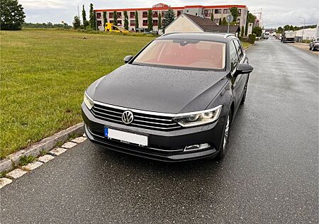 VW Passat Variant Volkswagen 2.0 TDI DSG Comfortline AHK LED