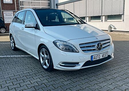 Mercedes-Benz B 180 BlueEfficiency*Panorama*LED-Navi*Tüv NEU