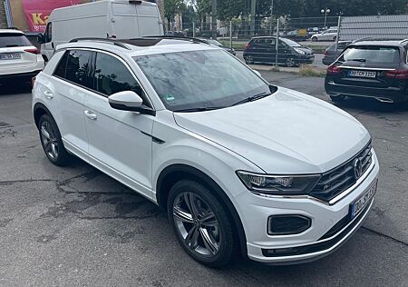 VW T-Roc Volkswagen 2.0 TDI DSG R-Line PANO 1. Hand