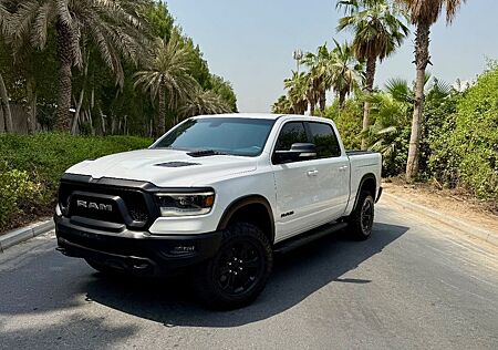 Dodge RAM CARFAX CLEAN*RAMBOX*LIFT*4X4*TV*AHK*GARANTIE*