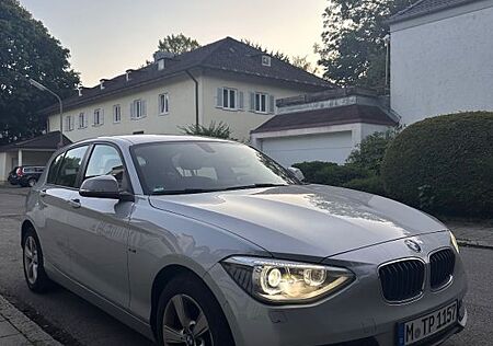 BMW 116i Sport Line Sport Line