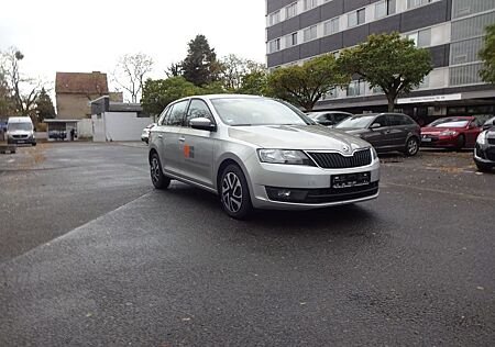 Skoda Rapid Spaceback Style Folie am Fahrzeug