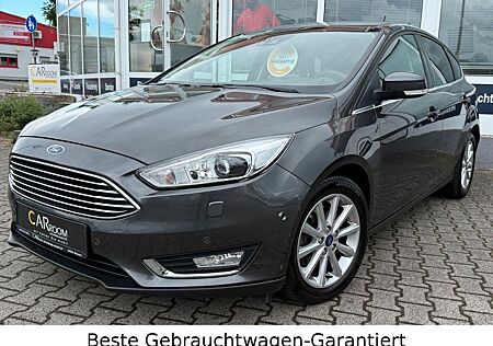 Ford Focus Lim. Titanium*Bi-Xenon*Kamera*TÜV NEU*Navi
