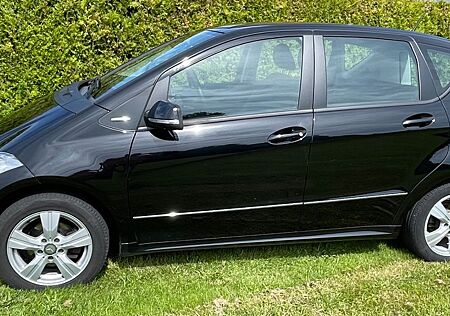 Mercedes-Benz A 150 AVANTGARDE Avantgarde schwarzmetallic