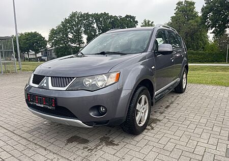 Mitsubishi Outlander 2.4 4WD