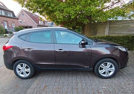 Hyundai ix35 2.0 CRDi 135 kW Premium 4WD Automatik P...