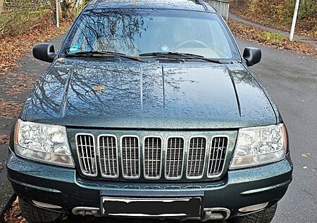 Jeep Grand Cherokee Limited 4.7 V8 Auto Limited Klima