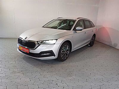 Skoda Octavia Combi 2.0 TDI Clever DSG AHK+VIRTUAL+NAV