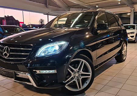 Mercedes-Benz ML 350 ML-350CDI"AMG"PANORA+LEDER+KAM+LED+AHK+1HAND+TOP