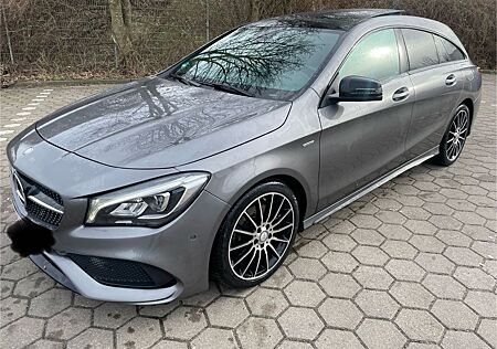 Mercedes-Benz CLA 220 Shooting Brake CLA 220 d DCT AMG Line Shooting Brake / Panorama