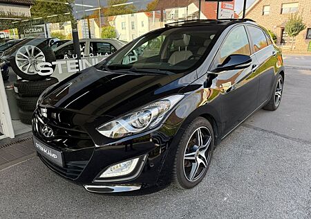 Hyundai i30 1.6 CRDi Style * Automatik * PANO * Kamera