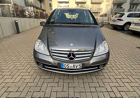 Mercedes-Benz A 150 ELEGANCE Elegance