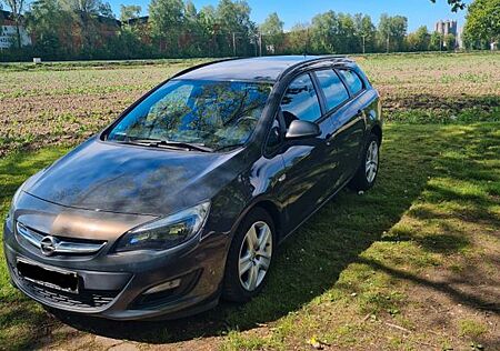 Opel Astra Sports T. 1.6 CDTI ec Edt. 81 S/S 97g ...