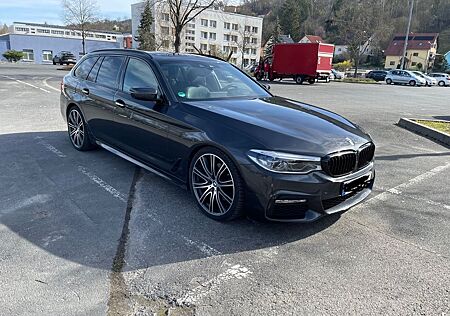 BMW 530d xDrive Touring G31 VOLL