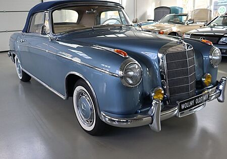 Mercedes-Benz 220 S Cabrio