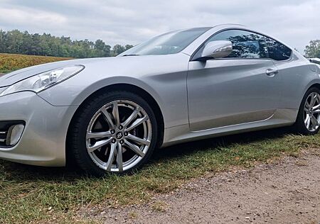 Hyundai Genesis 3.8 V6