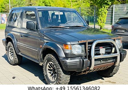 Mitsubishi Pajero -2.5-TD-Classic-4X4-5Gang