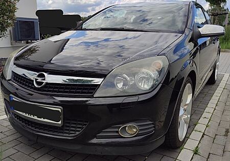 Opel Astra GTC 1.6 Ecotec 85kW GTC