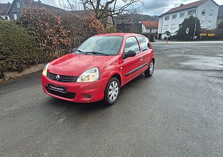 Renault Clio II Campus Authentique-1.Hand Tüv 11/27!