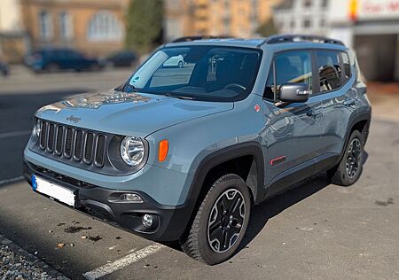 Jeep Renegade 2.0 MultiJet 125kW D Trailhawk 4x4 ...