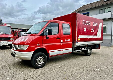 Mercedes-Benz Sprinter gebraucht kaufen Mercedes-Benz Sprinter 312D Doka 4x4 Feuerwehr Langversion Ladebordwand