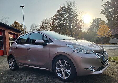 Peugeot 208 1.6 Allure e-HDi 92 STOP & START Allure