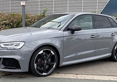 Audi RS3 2.5 TFSI S tronic quattro Sportback APR 555