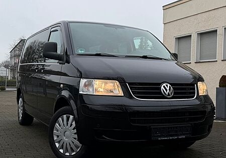 VW T5 Multivan Volkswagen 2,5 TDI 7 Sitzer TÜV 2 Jahre Scheck.