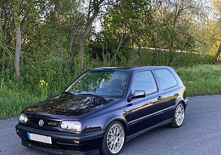 VW Golf Volkswagen 3 GTI Leder, Climatronic, Votex, no Jubi