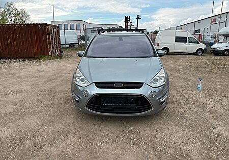 Ford S-Max 2,0 TDCi 120kW DPF Titanium PowerShift...