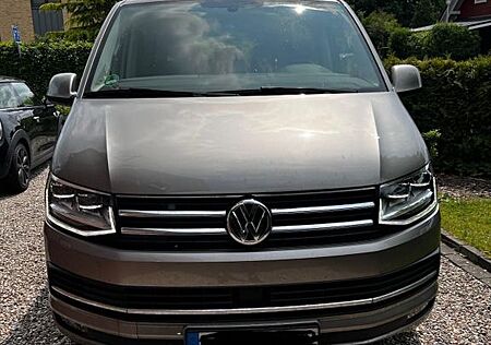 VW T6 Multivan Volkswagen Join DSG,AHK,Standheiz,Kamera,Nav