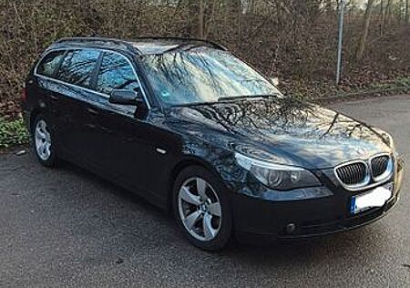 BMW 525d A touring -