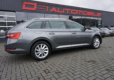 Skoda Superb Combi 2.0 TSI Style /Navi/AHK/190PS