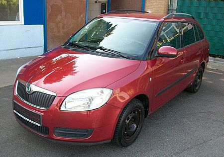 Skoda Fabia Combi 1.4 Ambiente*Klima*PDC*Euro4*