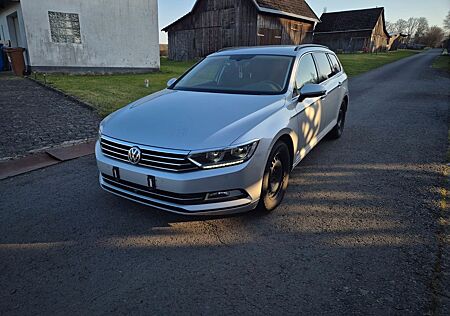 VW Passat Variant Volkswagen 2.0 TDI DSG BlueMot. Tren...