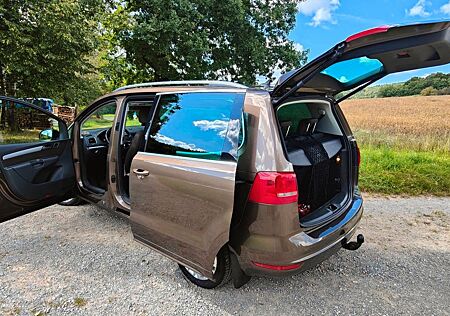 VW Sharan Volkswagen 2.0 TDI BlueMotion Technology Style S...