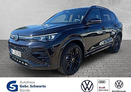 VW Tiguan Volkswagen 2.0 TDI 4Motion R-Line Pano AHK Harman