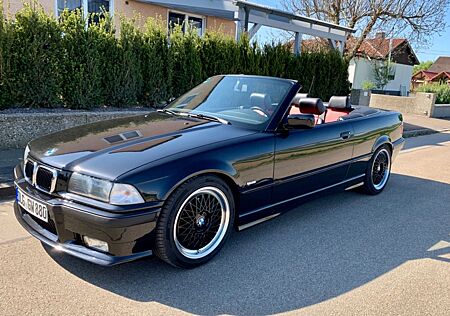 BMW 320i Cabrio Edition Exklusiv + Individual/Carbon