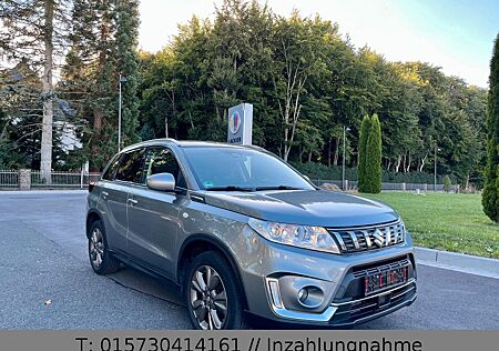 Suzuki Vitara 1.4 Comfort 4x4,LED,ACC,AHK,NAVI,SHZ,1.HD
