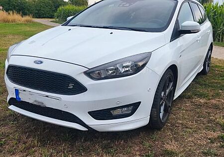 Ford Focus 1,5 EcoBoost 134kW ST-Line Turnier ST-Line