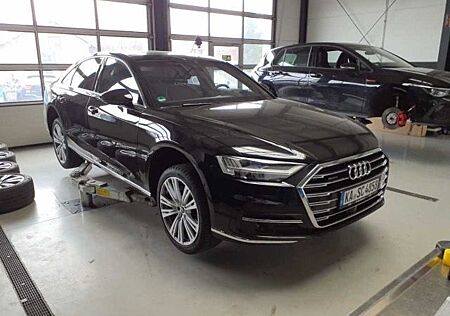Audi A8 50 TDI quatt AHK Luft 360° Mtrx VirtC Akustik