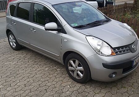 Nissan Note acenta 1,4 acenta
