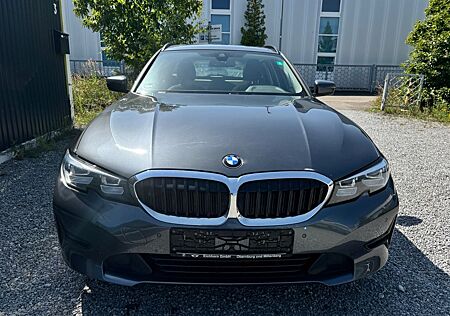 BMW 320 d Touring Advantage