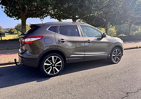Nissan Qashqai 1.6 dCi Tekna | Leder | Vollausstattung
