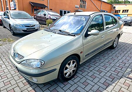 Renault Megane Classic Privilege 1.6 16V