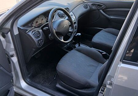 Ford Focus 1.6 Autom. -