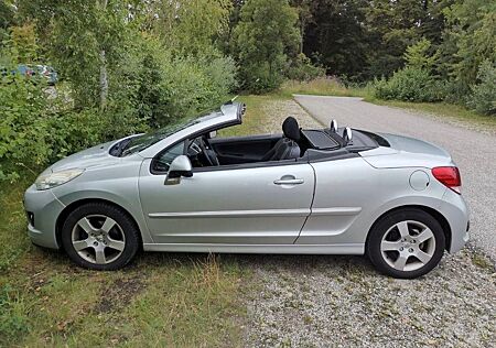 Peugeot 207 CC Premium HDi FAP 110 Premium