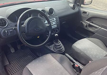 Ford Fiesta 1.3 44 kW -